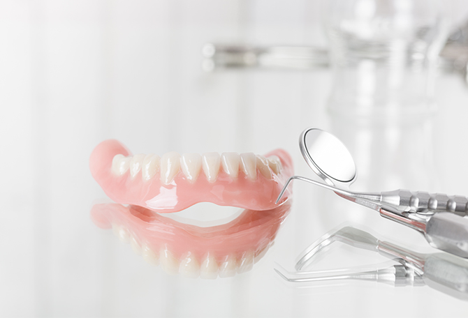 정직한 진료, 믿을 수 있는 결과 바로플란트치과 완전틀니